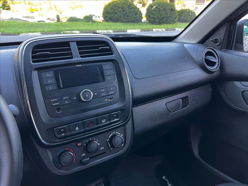 RENAULT  KWID   1.0 12V SCE ZEN 