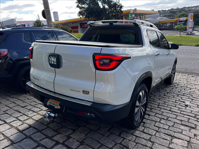 FIAT  TORO   2.0 16V Turbo Volcano 4WD 