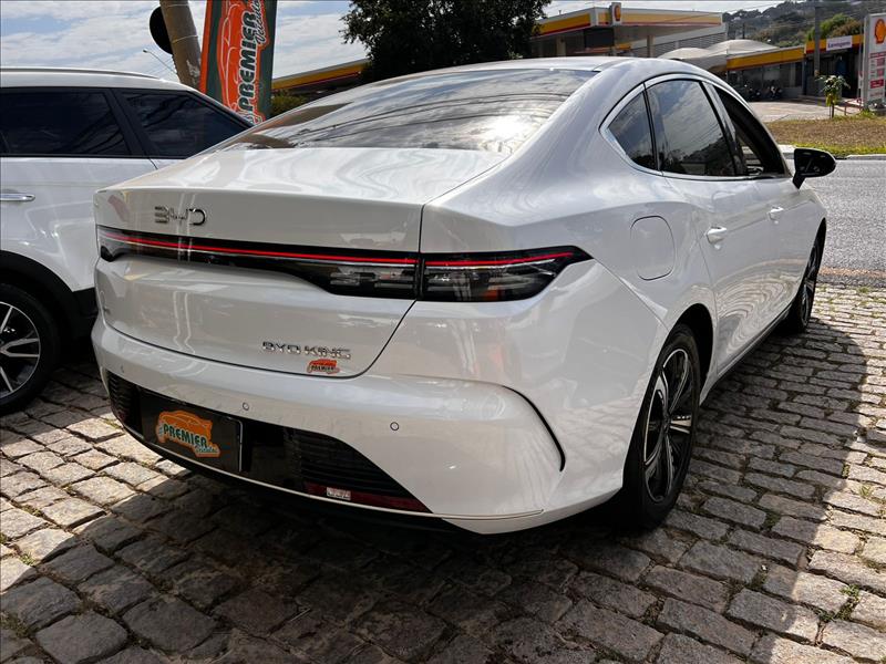 BYD  KING   1.5 Dm-i Phev GS 