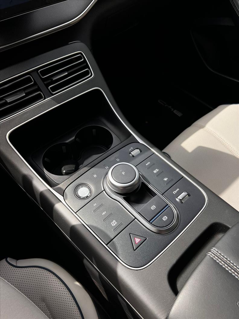 BYD  KING   1.5 Dm-i Phev GS 