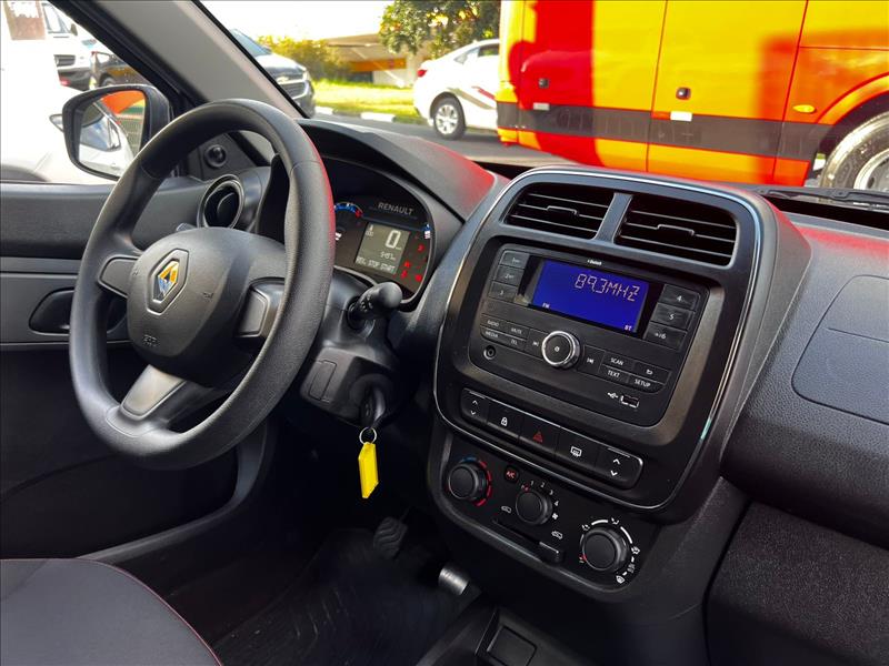RENAULT  KWID   1.0 12V SCE ZEN 