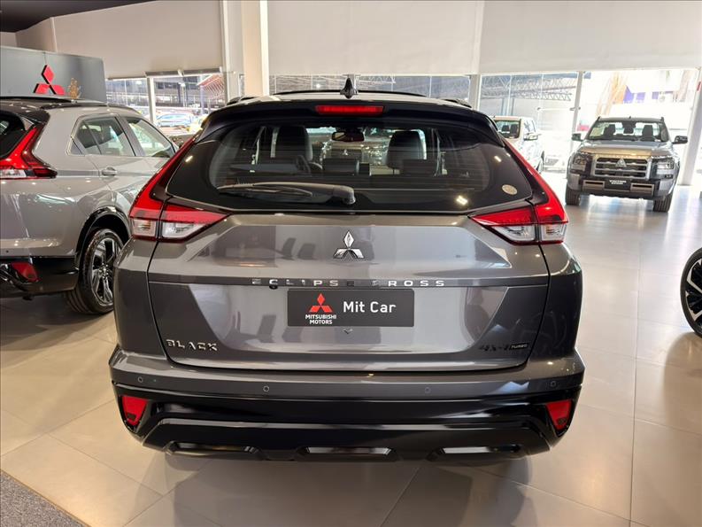  ECLIPSE CROSS  1.5 Mivec Turbo Hpe-s Black S-awc 3