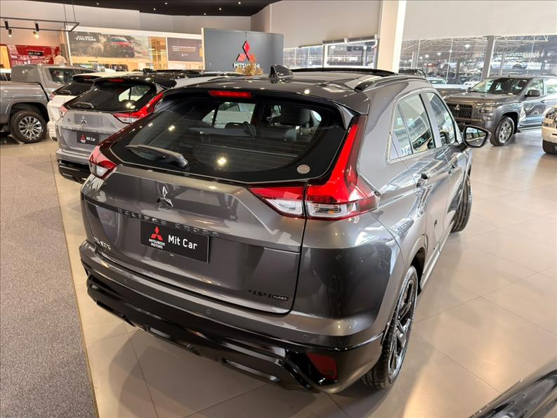  ECLIPSE CROSS  1.5 Mivec Turbo Hpe-s Black S-awc 4
