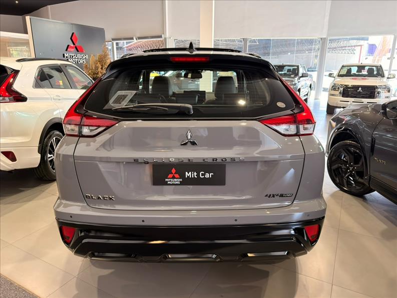  ECLIPSE CROSS  1.5 Mivec Turbo Hpe-s Black S-awc 2