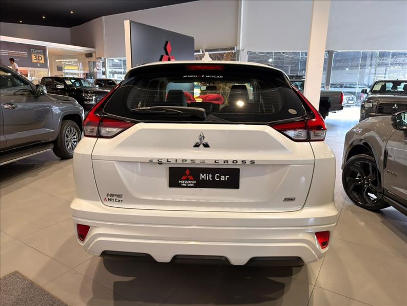  ECLIPSE CROSS  1.5 Mivec Turbo HPE 4