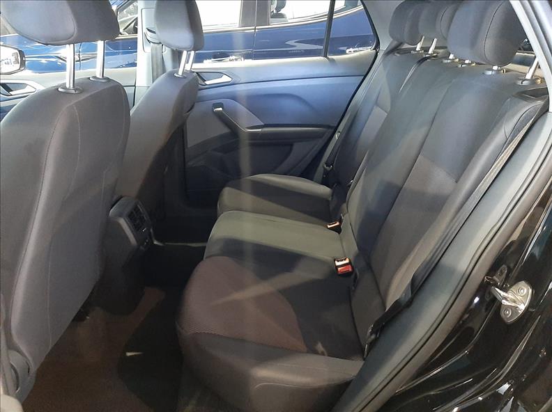  T-CROSS  1.0 200 TSI 8