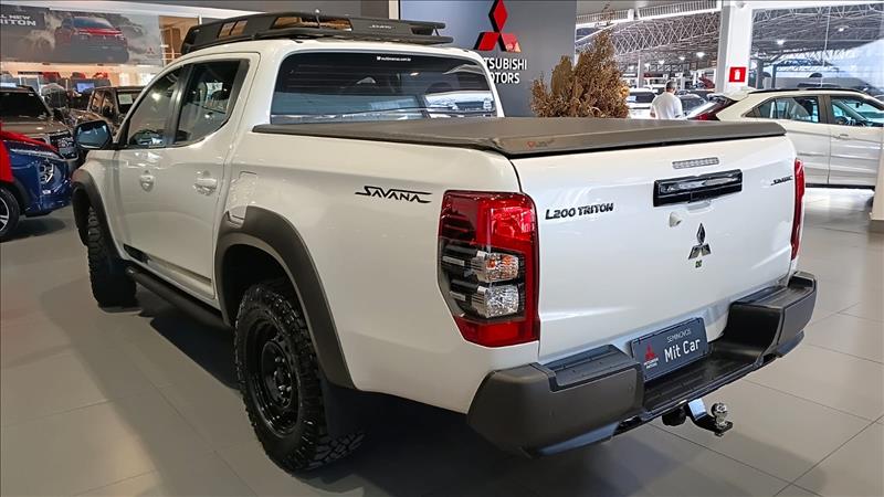  L200 TRITON  2.4 16V Turbo Sport Savana CD 4X4 4