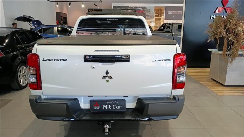 L200 TRITON  2.4 16V Turbo Sport Savana CD 4X4 5
