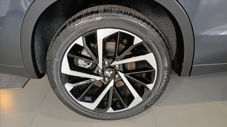  OUTLANDER  2.4 Phev Signature S-awc DHT 6
