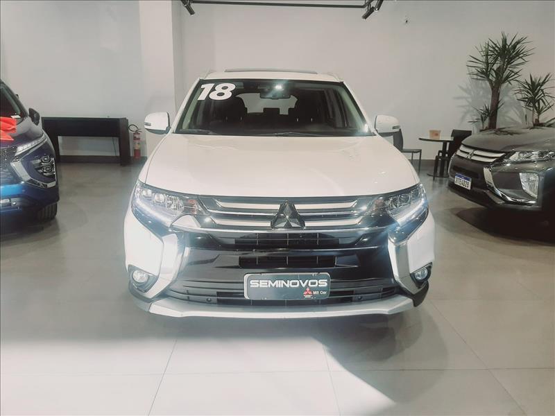 OUTLANDER 3.0 GT 4X4 V6 24V OUTLANDER 3.0 GT 4X4 V6 24V