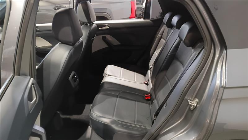  T-CROSS  1.4 250 TSI Highline 8