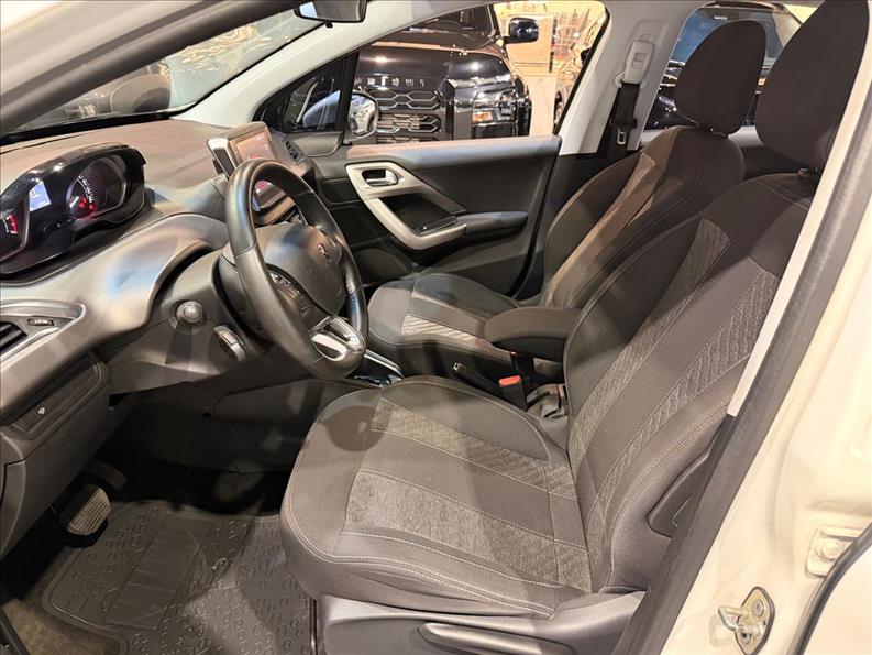  208  1.6 Griffe 16V 8