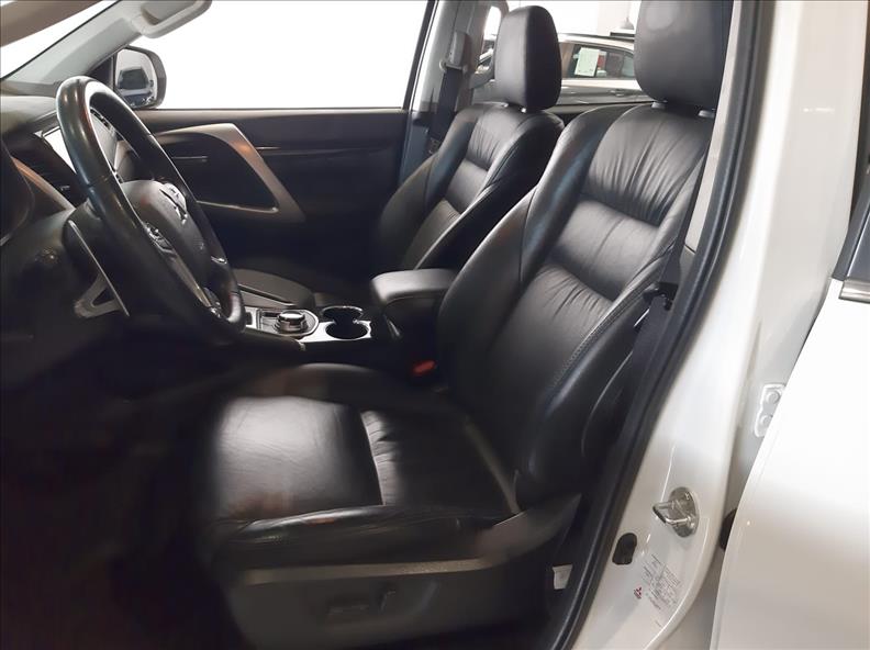  PAJERO SPORT  2.4 16V Mivec Turbo HPE AWD 8