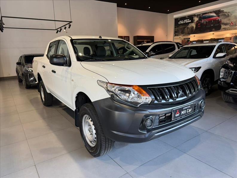  L200 TRITON  2.4 16V Turbo GL CD 4X4 