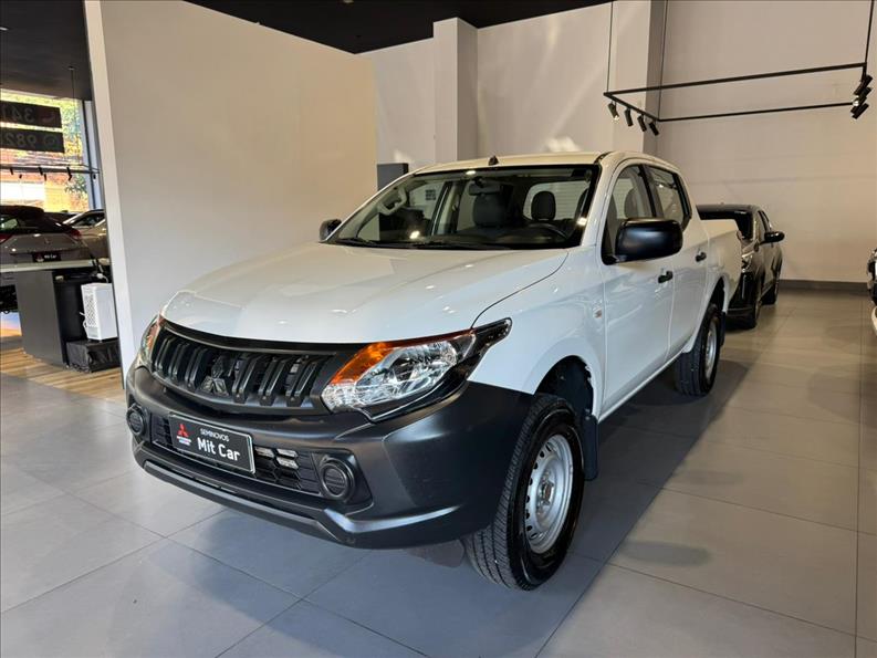  L200 TRITON  2.4 16V Turbo GL CD 4X4 1