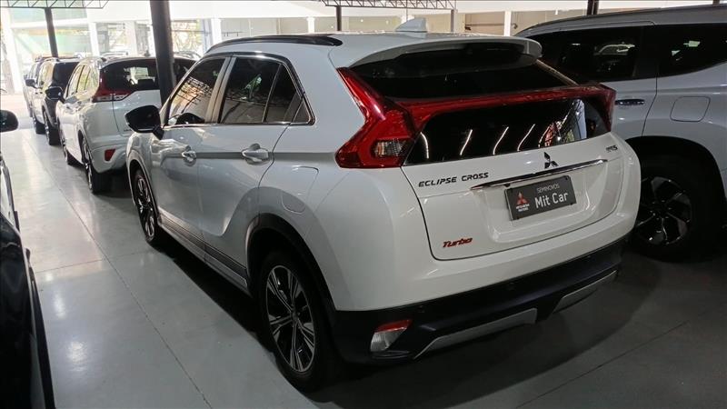  ECLIPSE CROSS  1.5 Mivec Turbo Hpe-s AWD 3