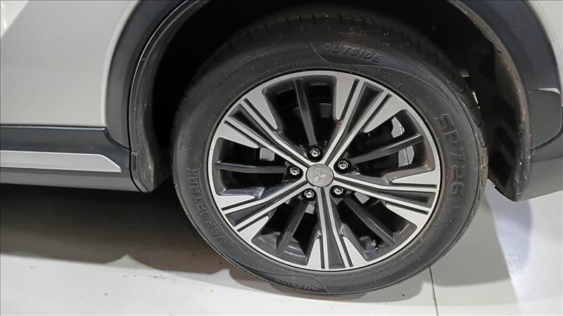  ECLIPSE CROSS  1.5 Mivec Turbo Hpe-s AWD 8