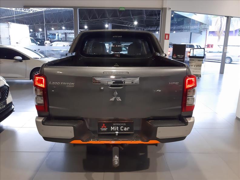  L200 TRITON  2.4 16V Turbo Sport HPE Sertões CD 4X4 5