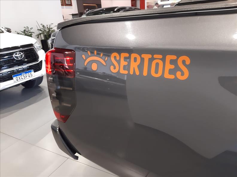  L200 TRITON  2.4 16V Turbo Sport Hpe-s CD 4X4 
