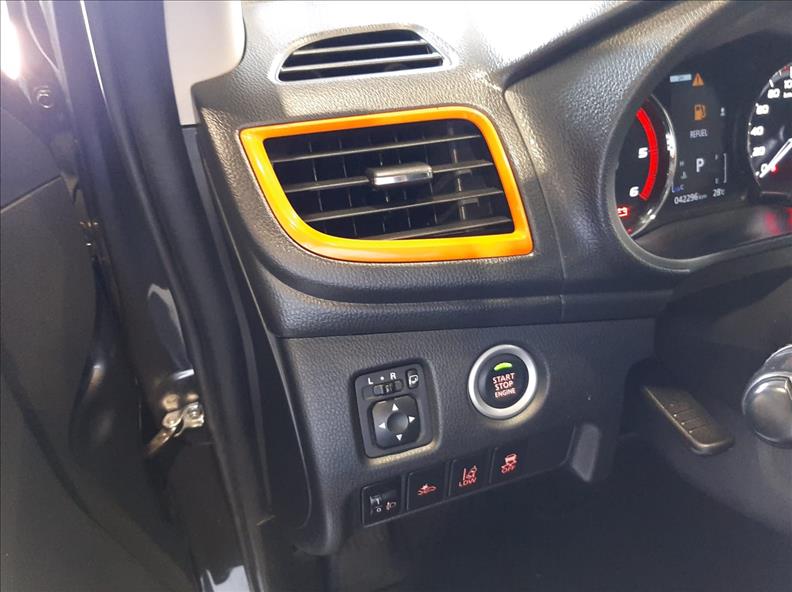  L200 TRITON  2.4 16V Turbo Sport Hpe-s CD 4X4 