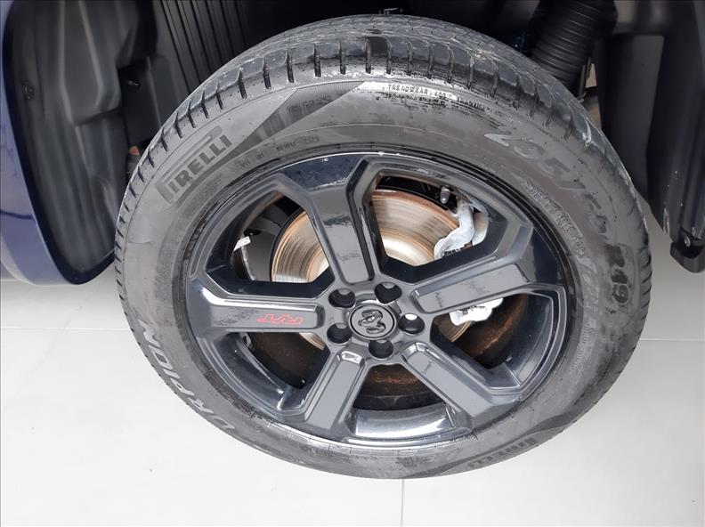  RAMPAGE  2.0 Hurricane 4 Turbo R/T 4X4 8