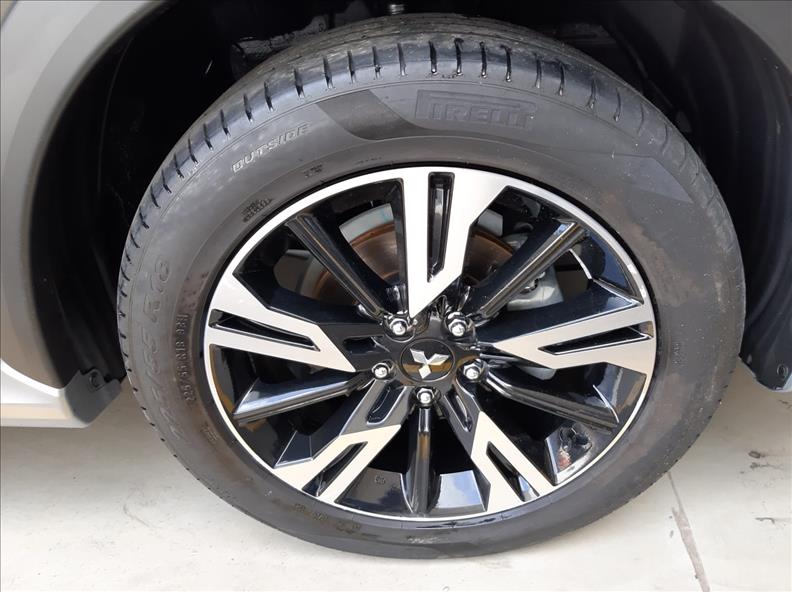  ECLIPSE CROSS  1.5 Mivec Turbo HPE 4