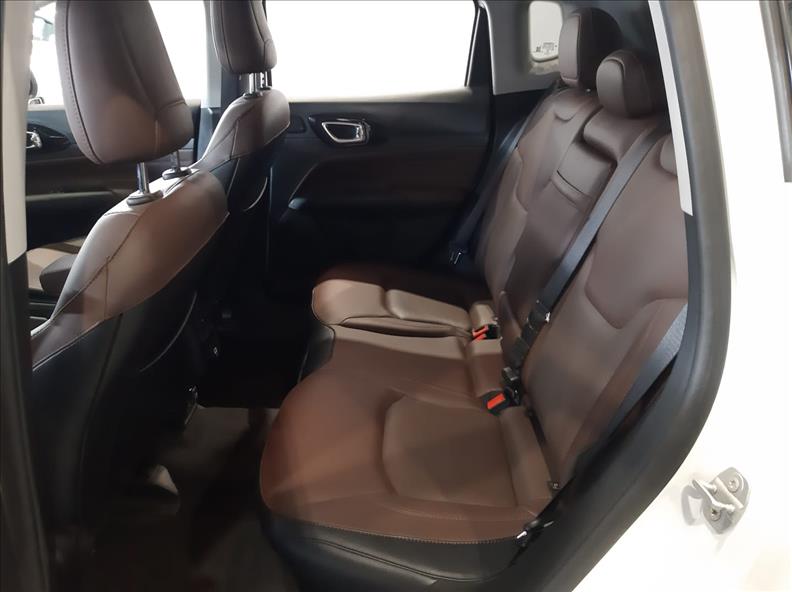  COMPASS  1.3 T270 Turbo Limited 8