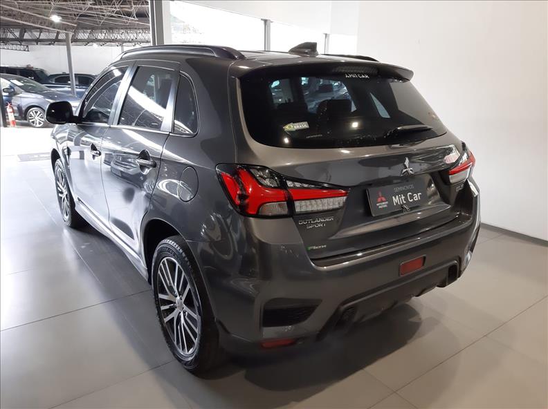  OUTLANDER SPORT  2.0 Mivec GLS 