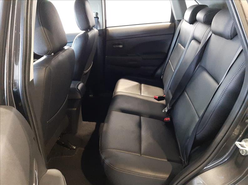  OUTLANDER SPORT  2.0 Mivec GLS 