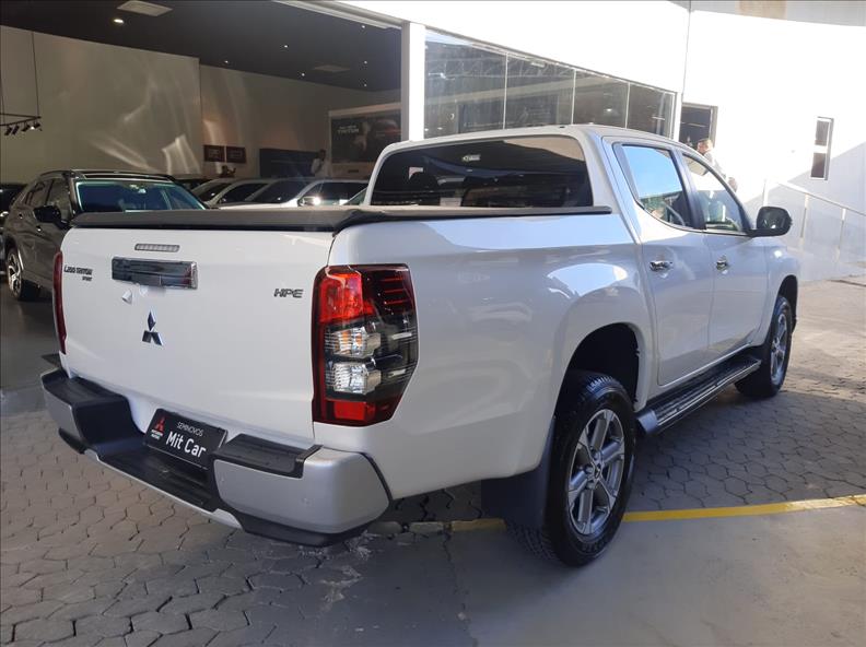  L200 TRITON  2.4 16V Turbo Sport HPE CD 4X4 3