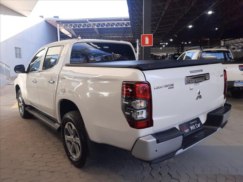  L200 TRITON  2.4 16V Turbo Sport HPE CD 4X4 4