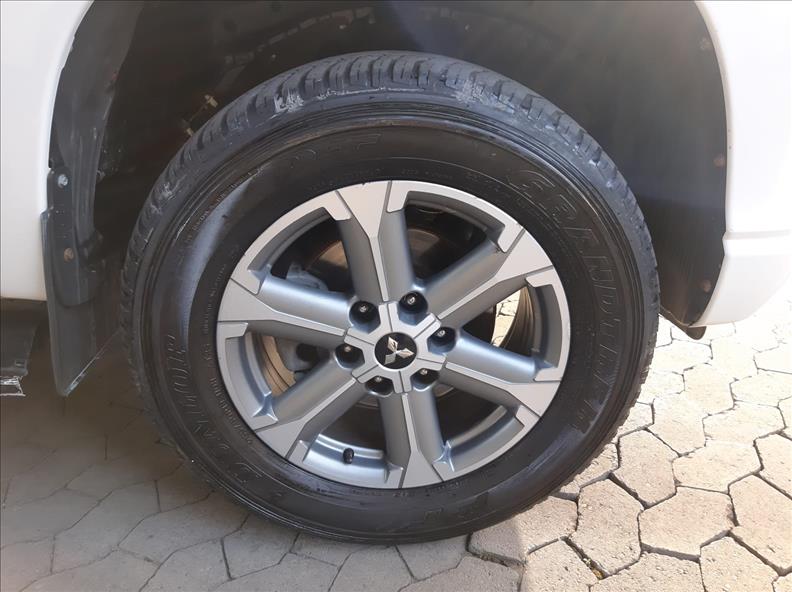  L200 TRITON  2.4 16V Turbo Sport HPE CD 4X4 6