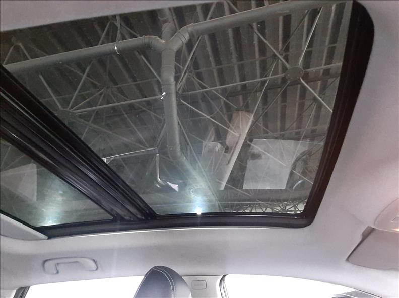  TRACKER  1.2 Turbo Premier 6