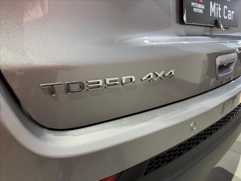  COMPASS  2.0 Td350 Turbo Longitude 6