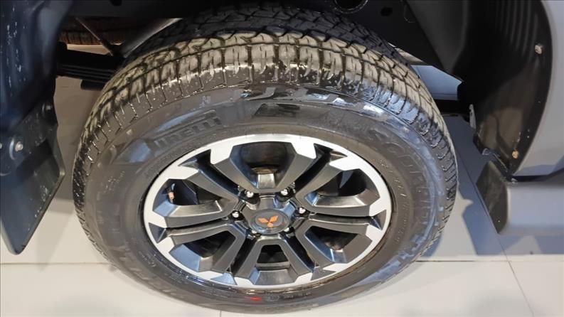  L200 TRITON  2.4 16V Turbo Sport HPE CD 4X4 7