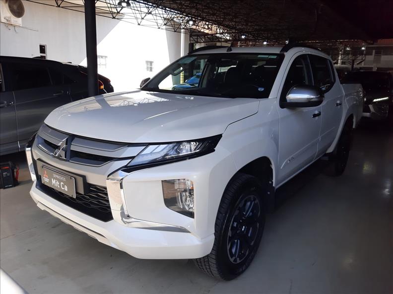  L200 TRITON  2.4 16V Turbo Sport HPE CD 4X4 1