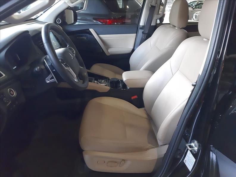  PAJERO SPORT  2.4 16V Mivec Turbo Legend AWD 