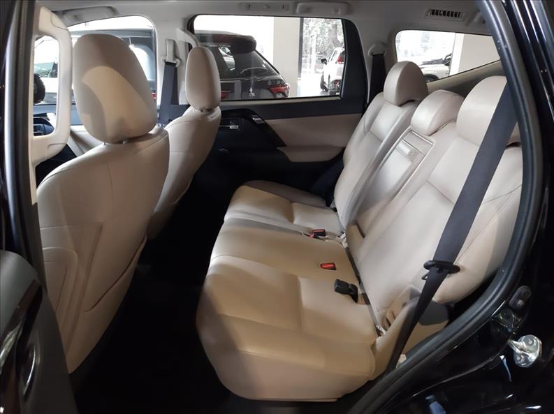  PAJERO SPORT  2.4 16V Mivec Turbo Legend AWD 