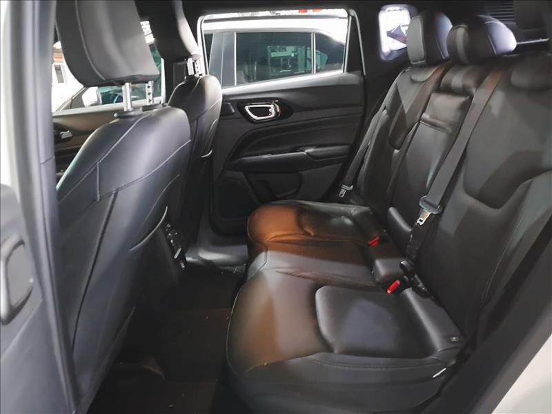  COMPASS  1.3 T270 Turbo S 8