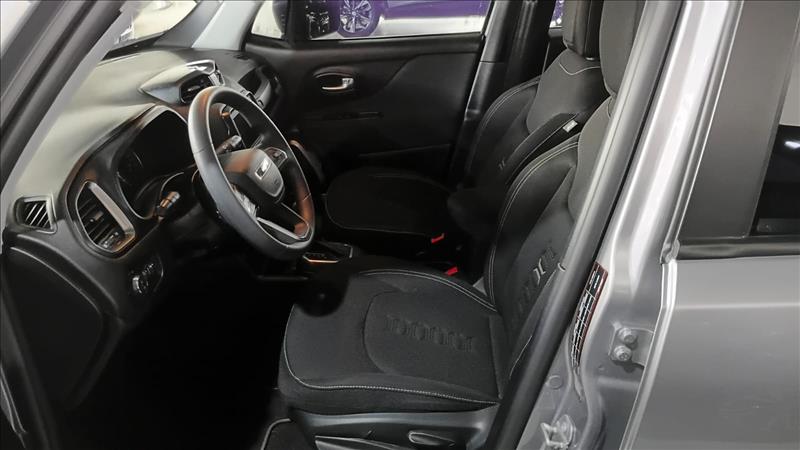  RENEGADE  1.3 T270 Turbo Sport 5