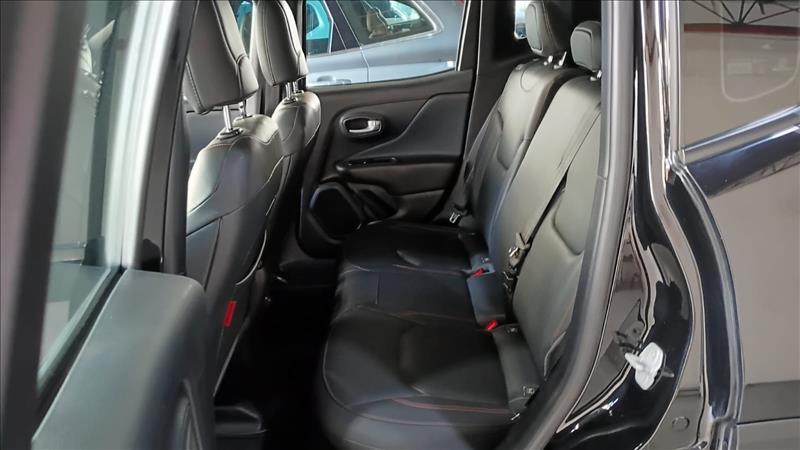  RENEGADE  1.3 T270 Turbo Trailhawk 4X4 7