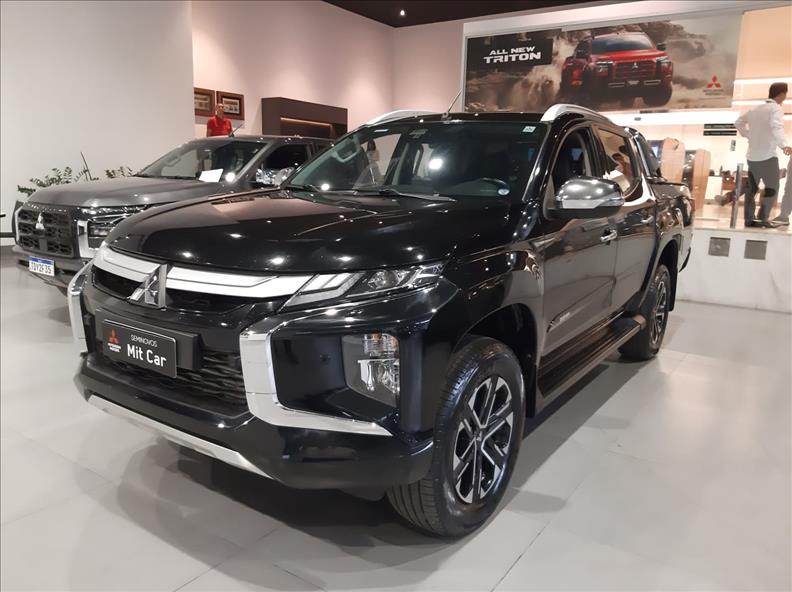  L200 TRITON  2.4 16V Turbo Sport Hpe-s CD 4X4 1