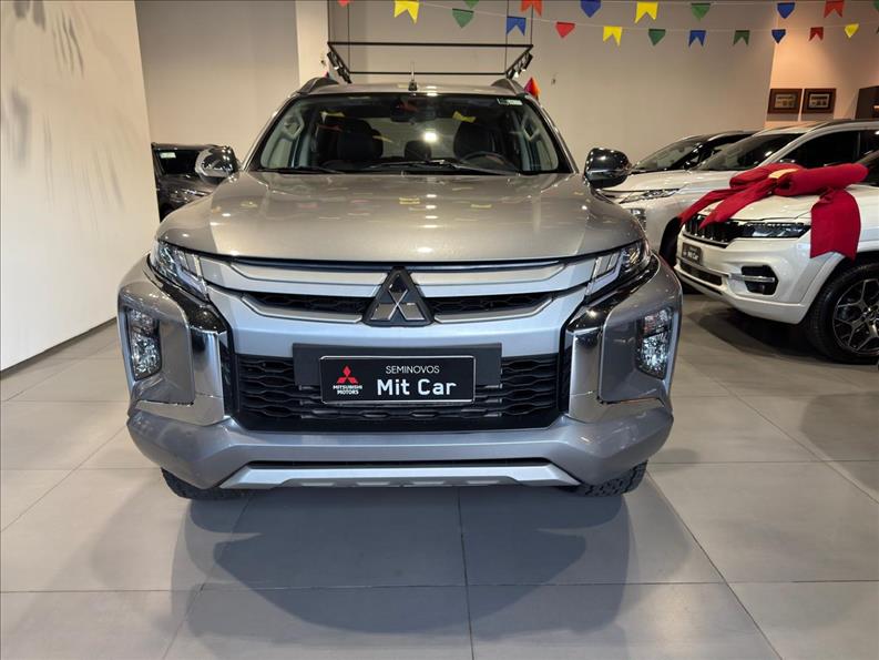  L200 TRITON  2.4 16V Turbo Sport HPE CD 4X4 