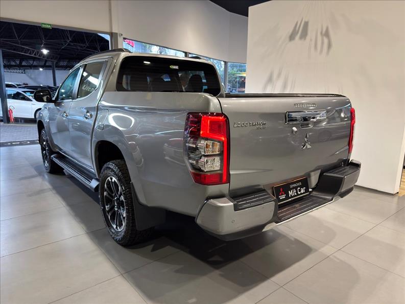  L200 TRITON  2.4 16V Turbo Sport HPE CD 4X4 