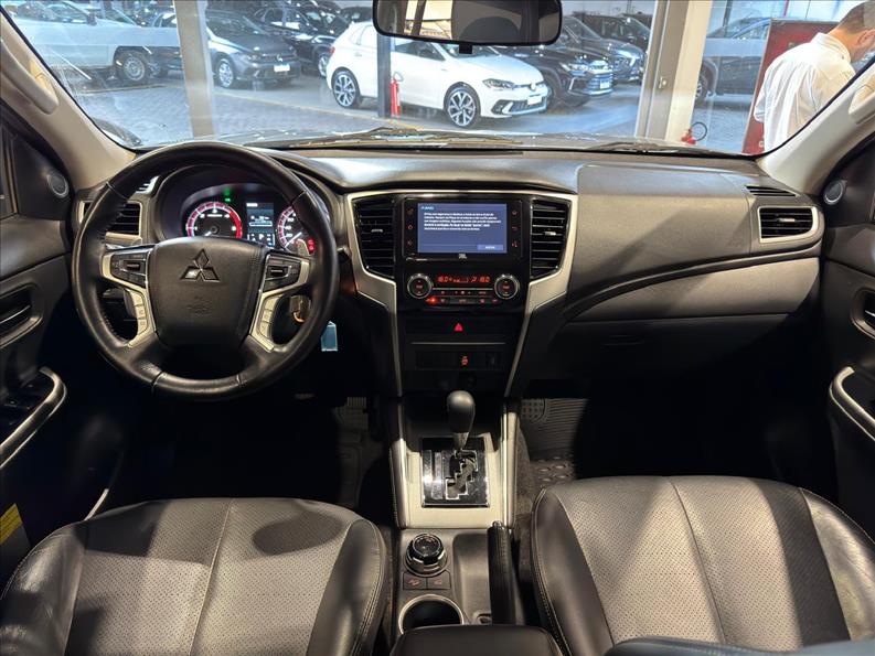  L200 TRITON  2.4 16V Turbo Sport HPE CD 4X4 