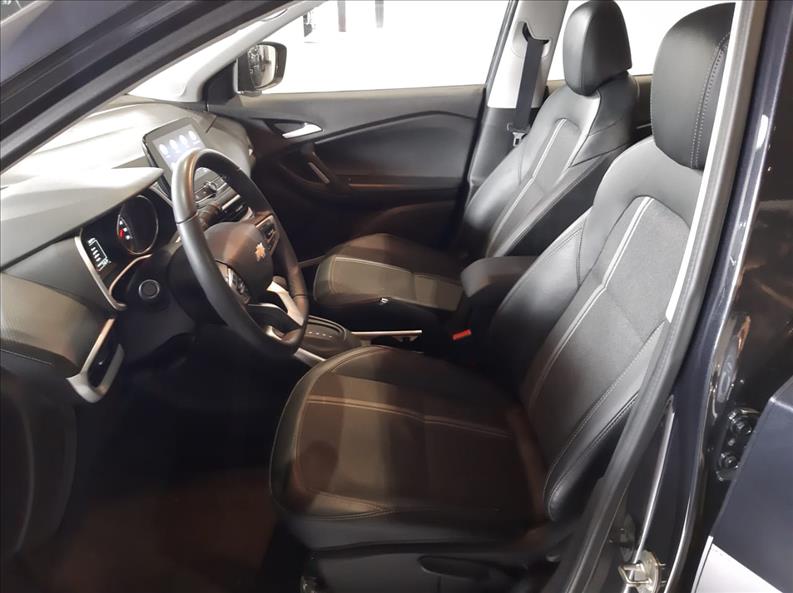  TRACKER  1.0 Turbo LTZ 8