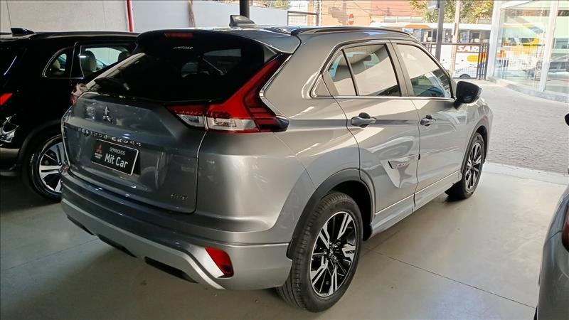 ECLIPSE CROSS  1.5 Mivec Turbo HPE 3
