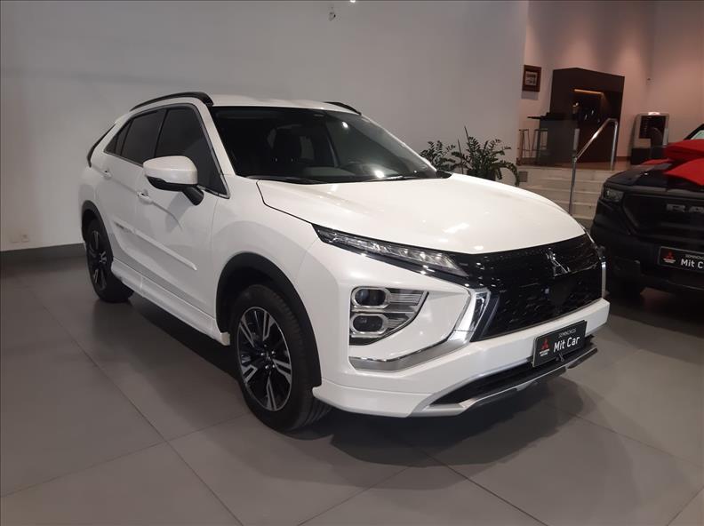 ECLIPSE CROSS 1.5 Mivec Turbo HPE ECLIPSE CROSS 1.5 Mivec Turbo HPE