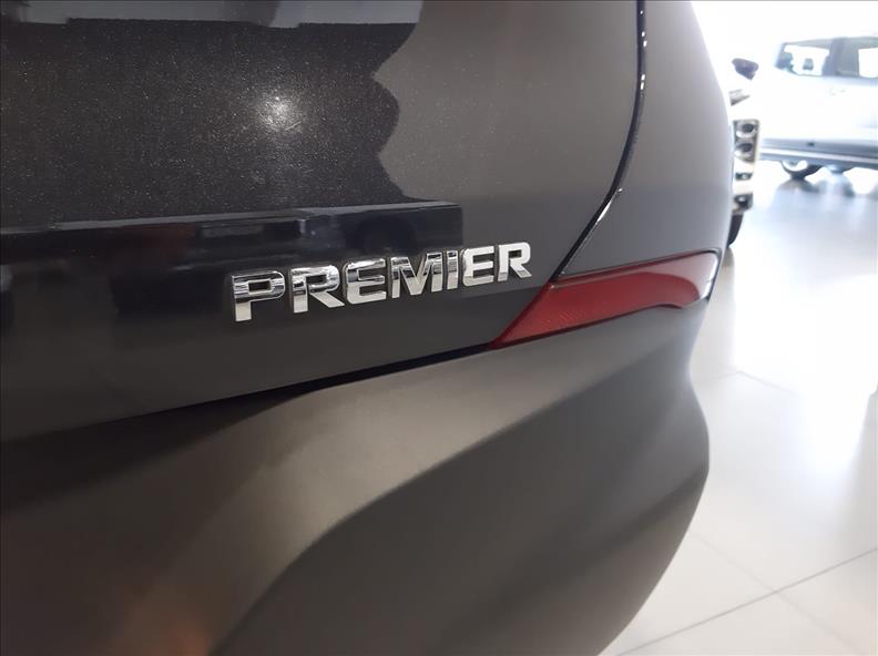 TRACKER  1.2 Turbo Premier 
