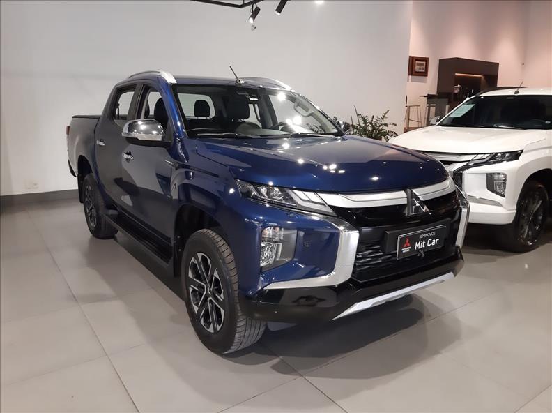  L200 TRITON  2.4 16V Turbo Sport Hpe-s CD 4X4 